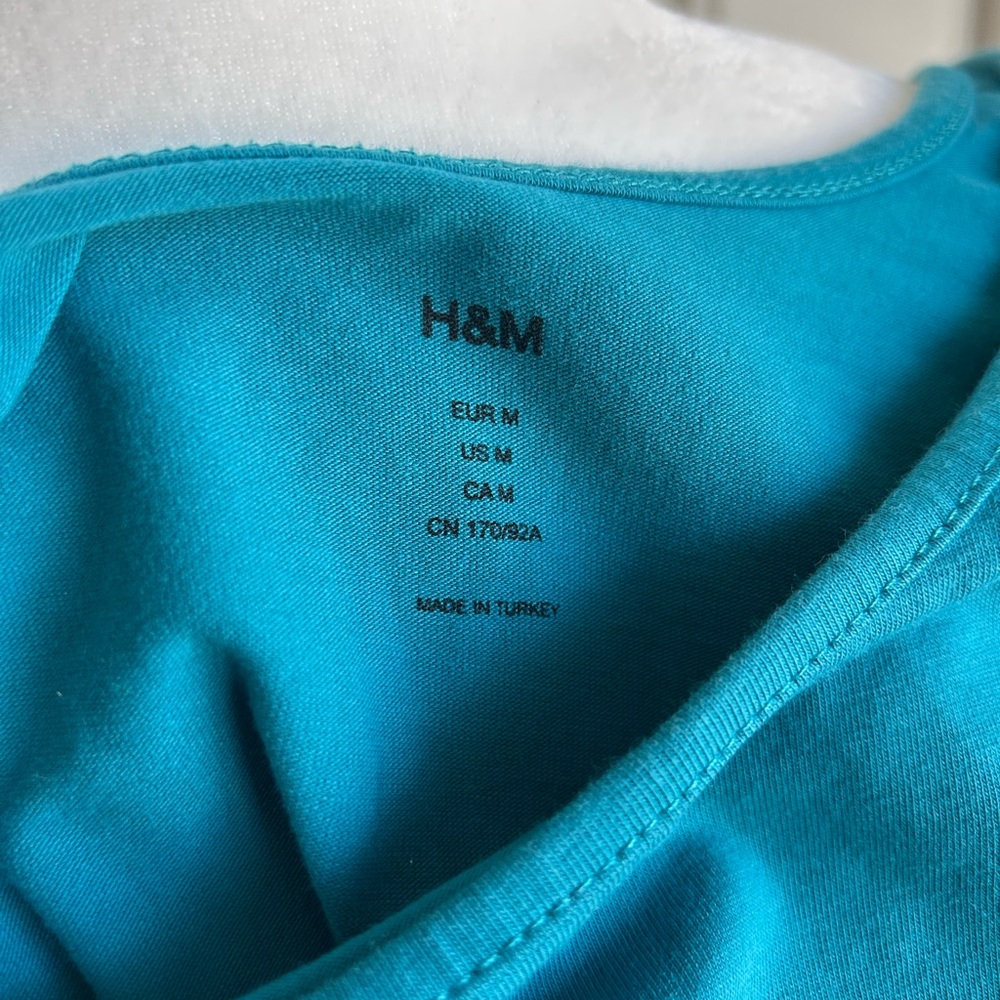 H&M Teal 3/4 Sleeve Tee - Picture 3 of 3